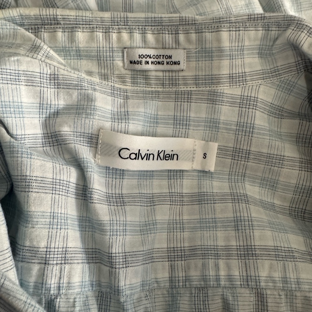 Calvin Klein Men’s Short Sleeve Button-Up – Light Blue Plaid – Small - Picture 3 of 3